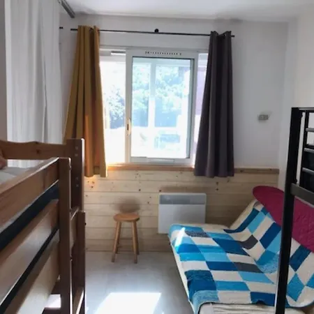 6 Places Station Super * Besse-et-Saint-Anastaise