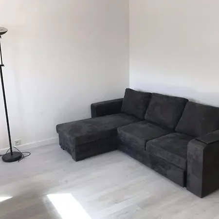 6 Places Station Super * Besse-et-Saint-Anastaise